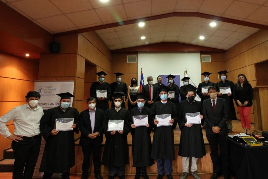 Educadores de Salesianos Alameda reciben certificación Mineduc