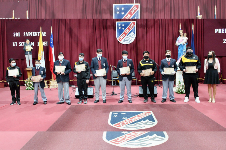 Ceremonia de premiación alumnos 2021 Liceo San José de Punta Arenas