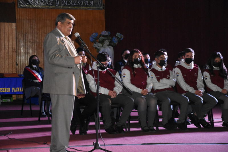 Licenciatura cuartos medios Liceo Monseñor Fagnano de Puerto Natales