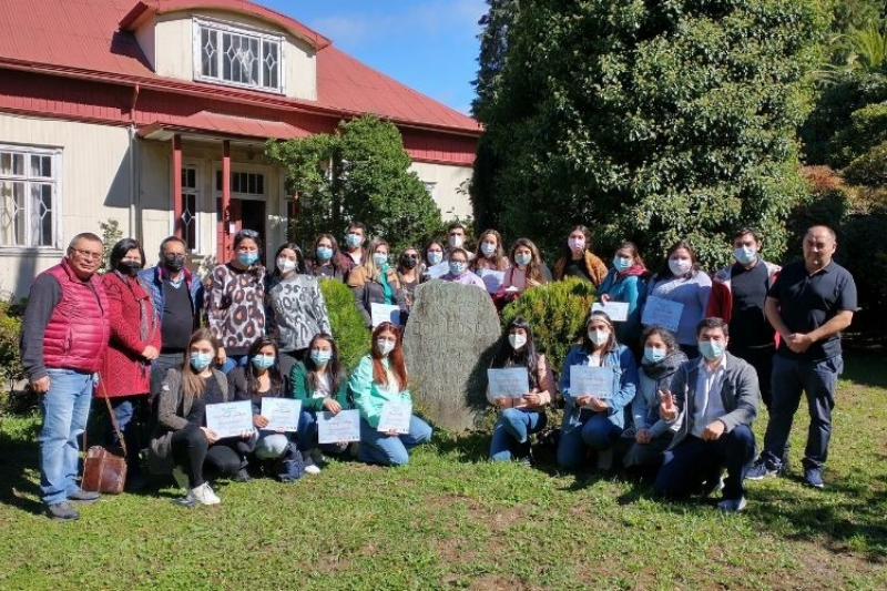 Nuevos educadores de Valdivia reciben formación salesiana en Pelchuquín