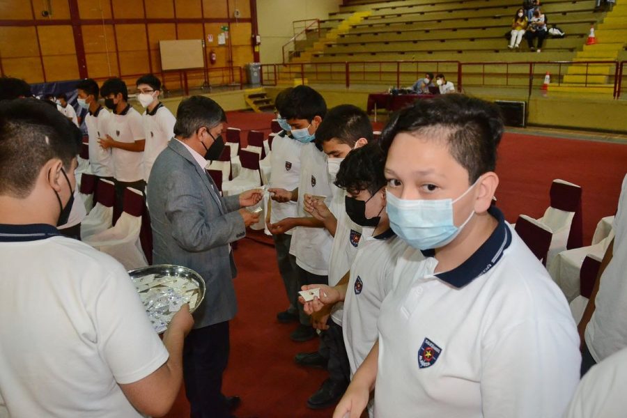 Estudiantes nuevos reciben bendición en Salesianos Alameda