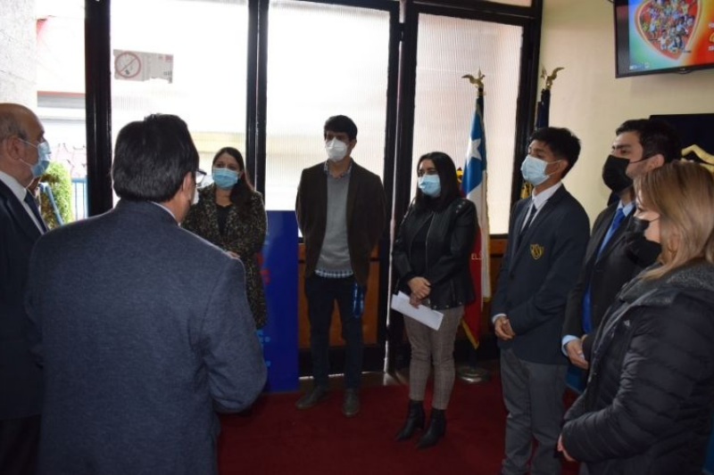 Instituto Salesiano de Valdivia recibe reconocimiento Programa Elige Vivir Sin Drogas