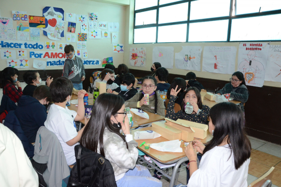 Liceo Monseñor Fagnano de Puerto Natales celebró día del estudiante 2022