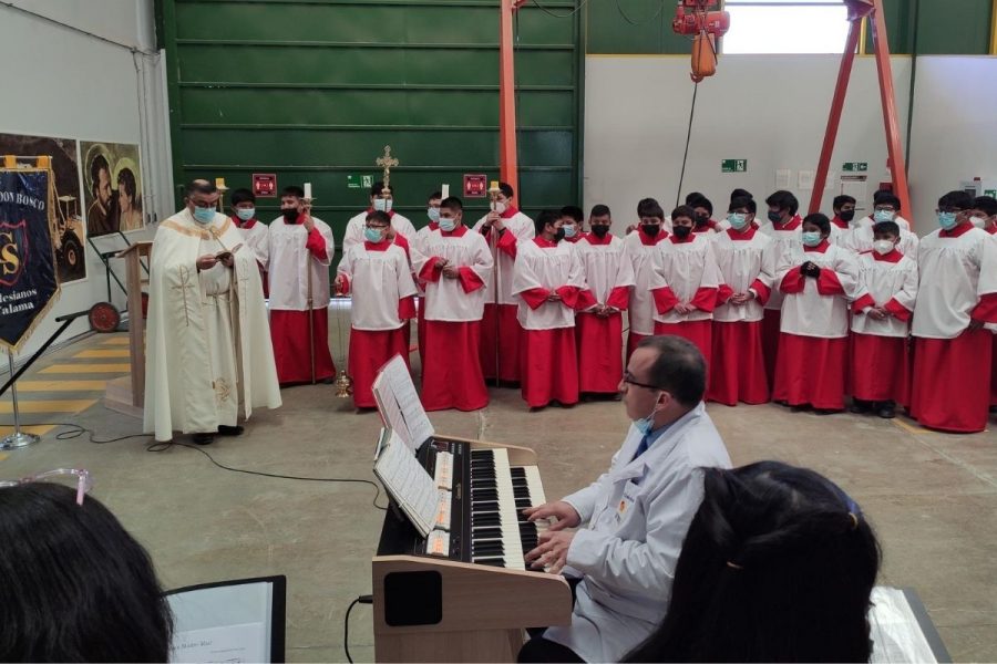 Salesianos Calama celebró fiesta y procesión a María Auxiliadora