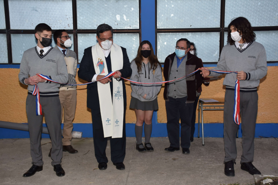 Liceo Monseñor Fagnano de Puerto Natales inauguró estudio de televisión