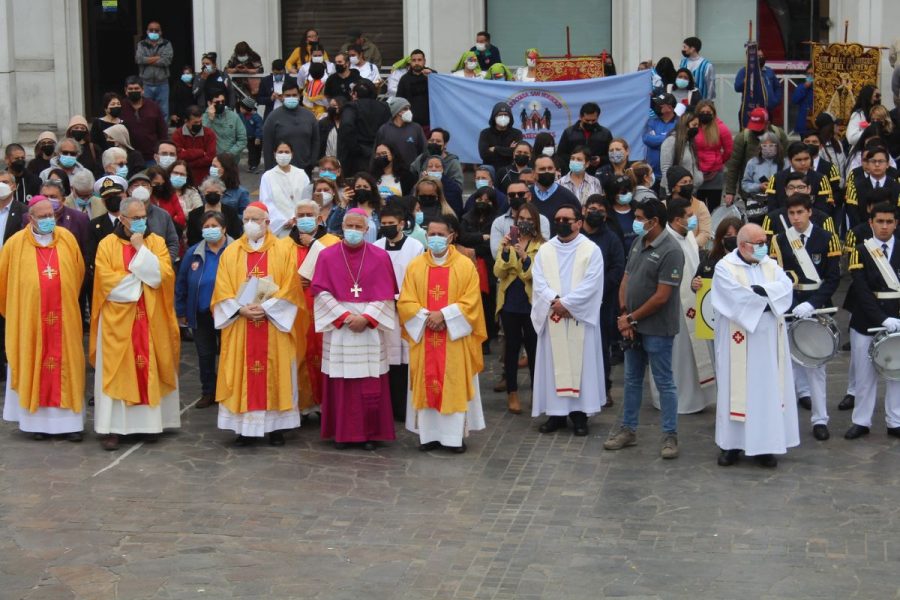 Colegio Salesiano participó en bienvenida a nuevo obispo de Iquique