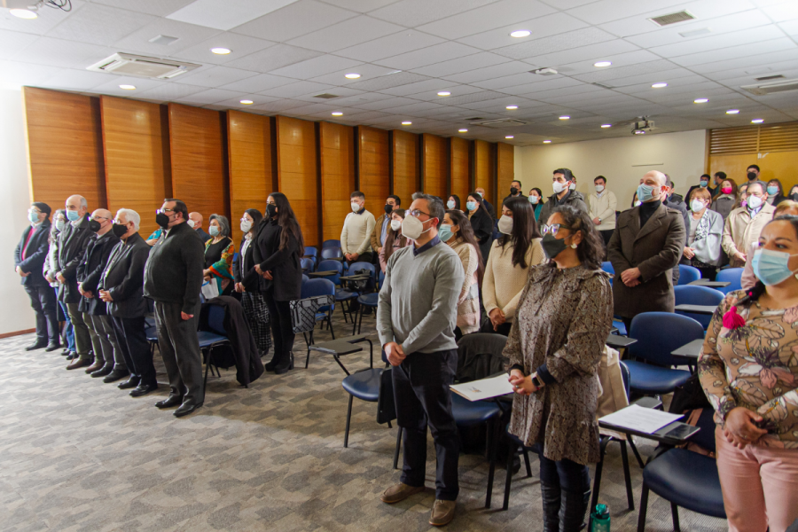 Estudiantes Diplomado en Pastoral en Juventud y Pastoral en Educación Superior reciben certificación