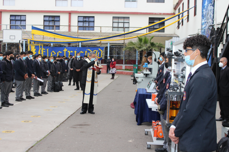 Feria Vocacional TP “mañana de la construcción” en Salesianos La Serena