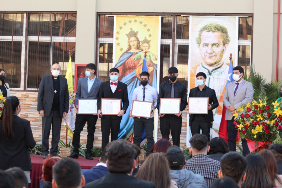 Ceremonia de titulación en Salesianos Copiapó