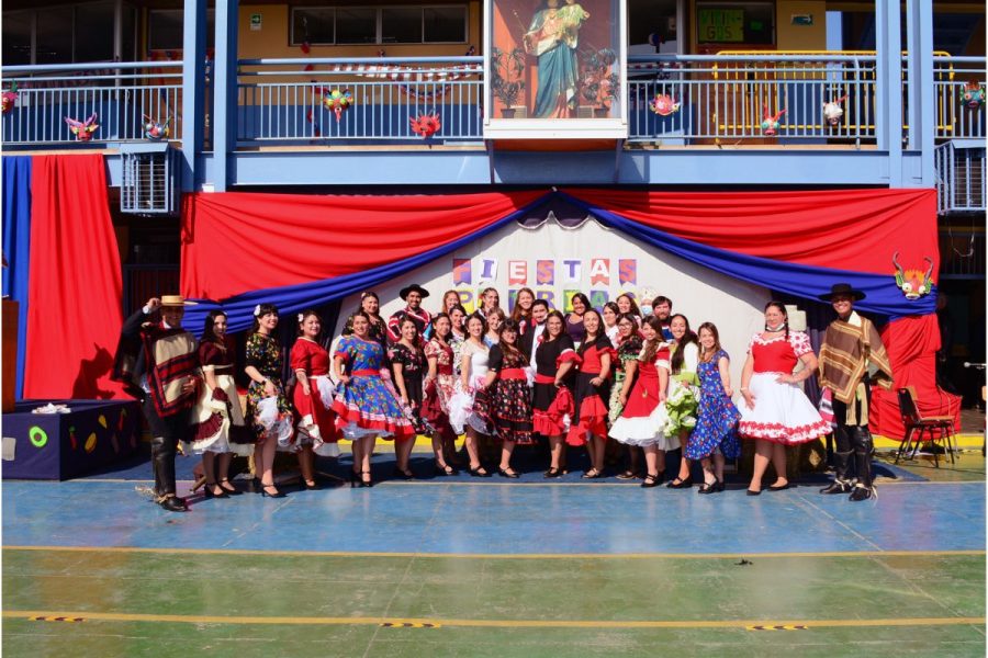 Colegio Domingo Savio realizó Fiesta Latinoamericana