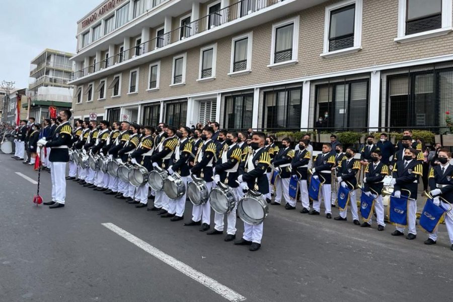 Salesianos Iquique conmemora 125 años con masivo desfile