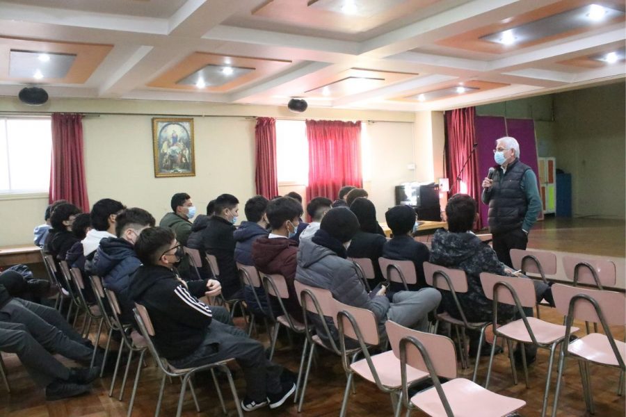 Estudiantes de Salesianos Concepción reciben charlas de Inacap