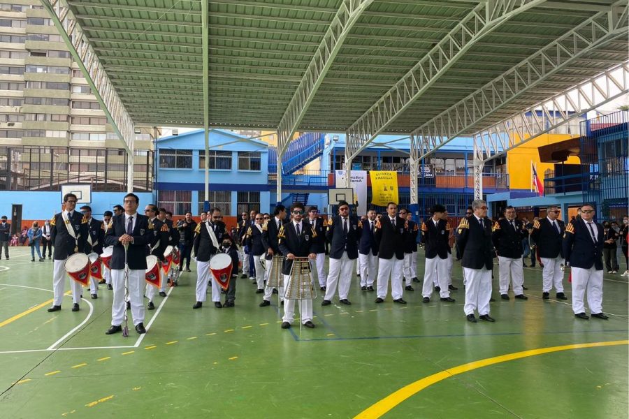 Salesianos Iquique conmemora 125 años con masivo desfile