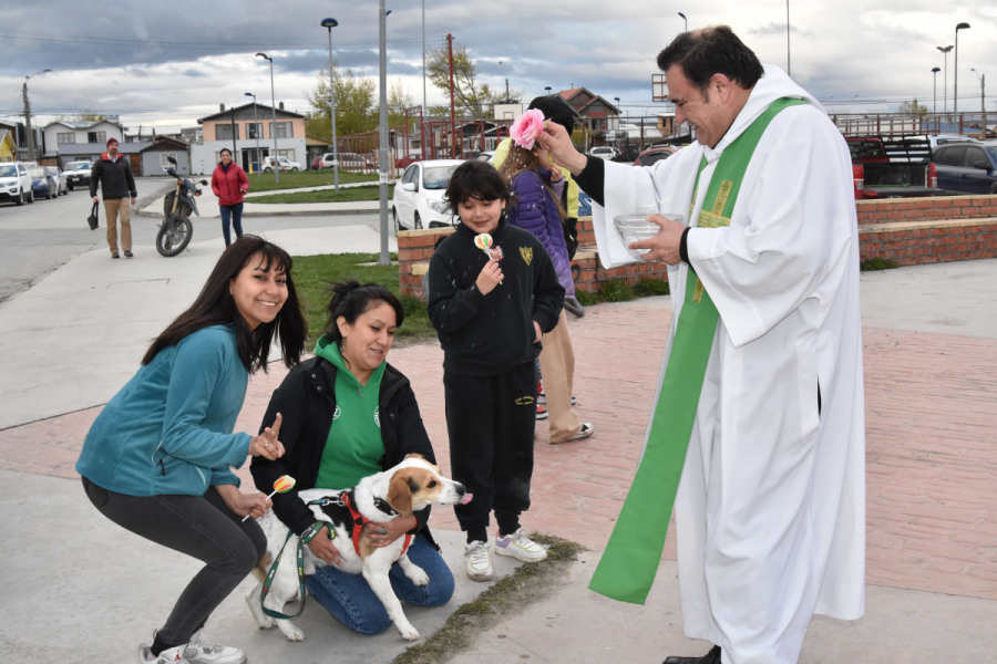 Celebración fiesta San Francisco De Asís en Puerto Natales