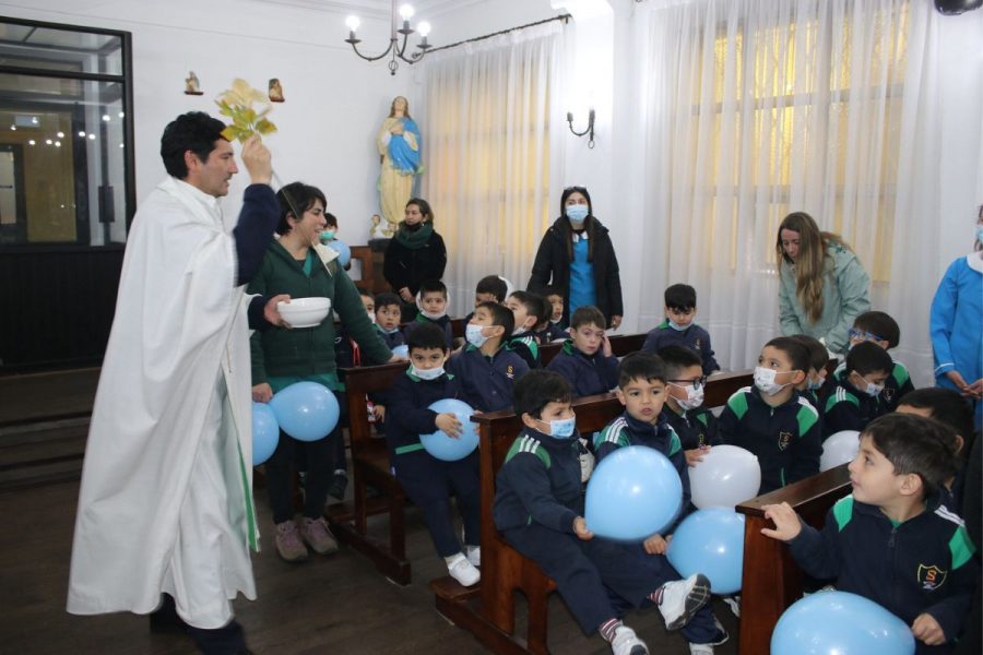 Salesianos Concepción recibió imagen de la Virgen Peregrina