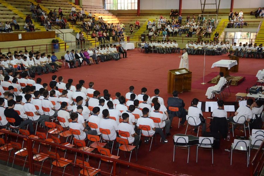 Salesianos Alameda despidió con eucaristía a estudiantes