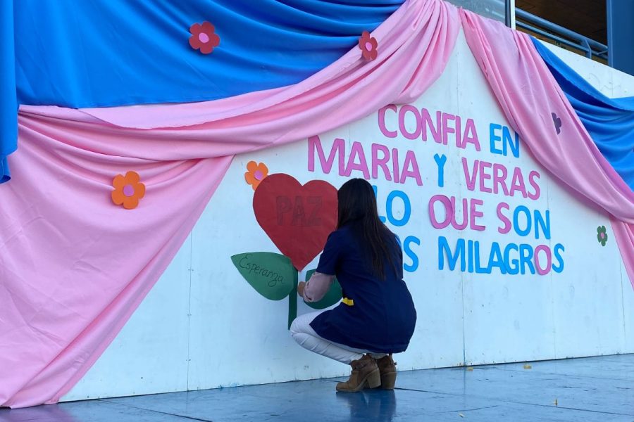 Colegio Domingo Savio inaugura Mes de María