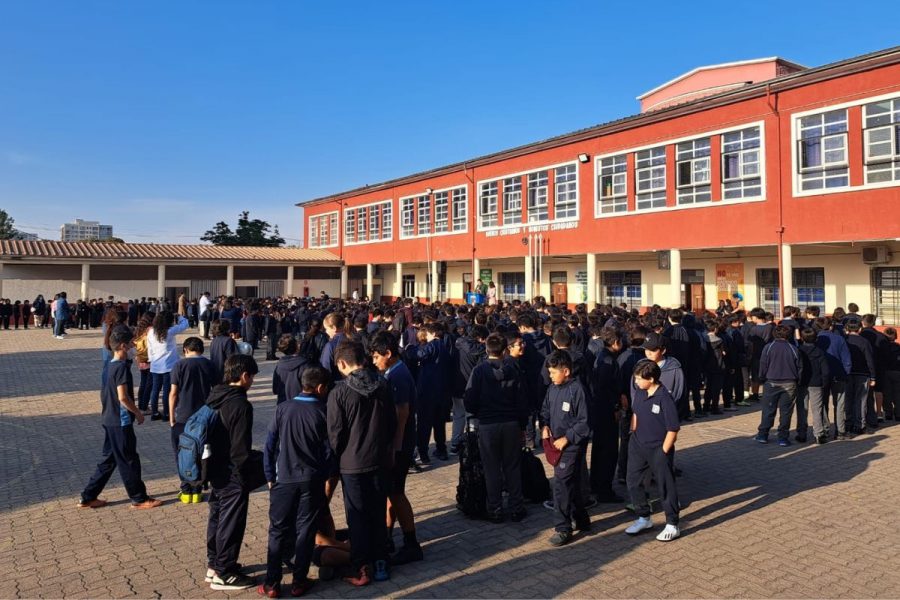 Liceo Arriarán Barros conmemora un nuevo Mes de María