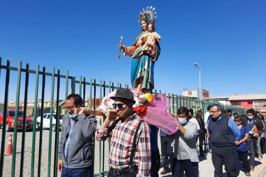 Salesianos Calama da inicio al Mes de María