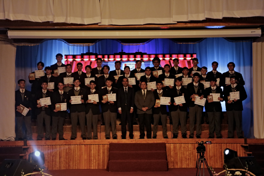 Licenciatura cuartos medios Instituto Don Bosco Punta Arenas