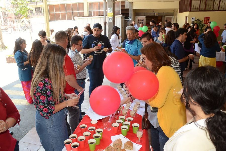 Salesianos Alameda: docentes y asistentes viven liturgia de Navidad