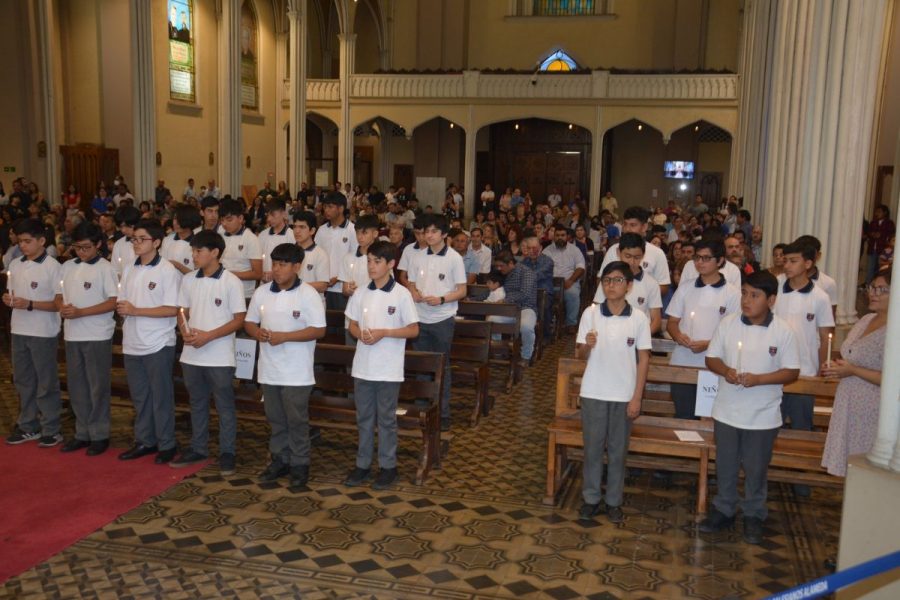 Salesianos Alameda: 49 estudiantes reciben Primera Comunión