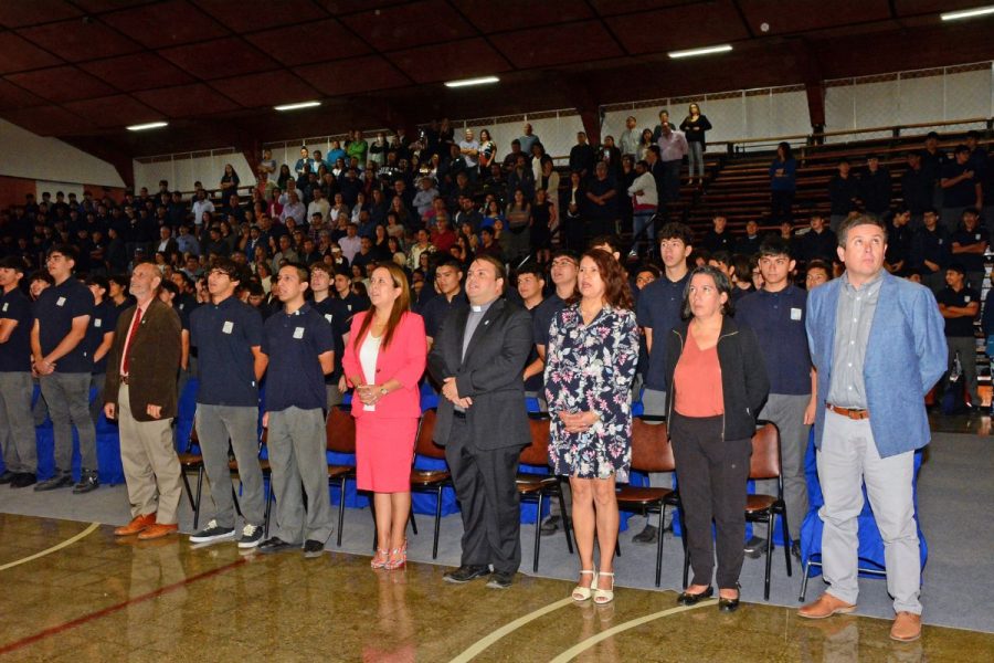 LAB: inauguración de gimnasio e imposición de piocha institucional