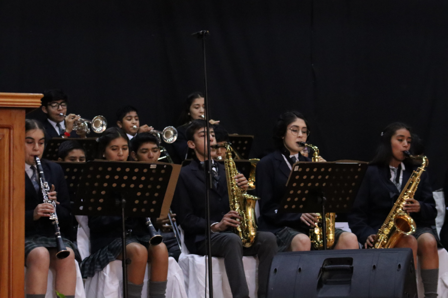 P. Gabriel Romero visitó colegio salesiano de Linares