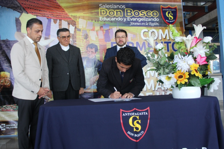 Don Bosco Antofagasta y Cefomin firman convenio de seguridad y medio ambiente