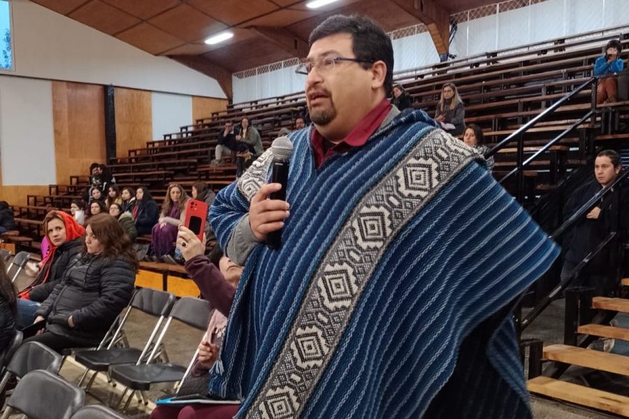 Liceo Arriarán Barros realiza conversatorio sobre violencia escolar