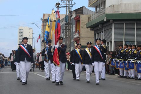 Desfile en homenaje a la Presencia Salesiana de Tarapacá