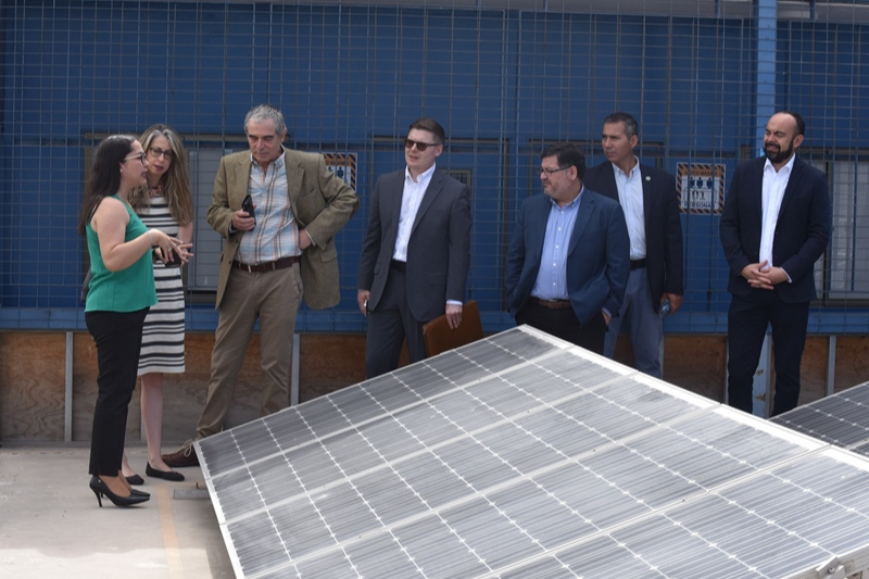 Embajadora de Estados Unidos visita Colegio Don Bosco Antofagasta